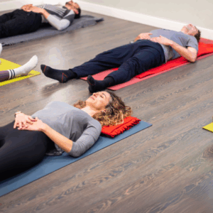 Yoga terapéutico Ipsimed